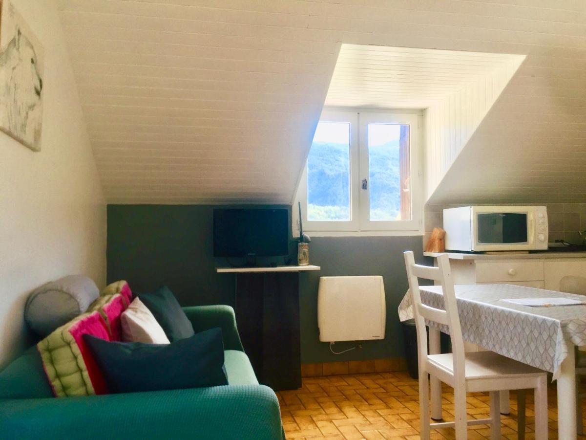 Location Le Queron Apartamento Guillestre Exterior foto