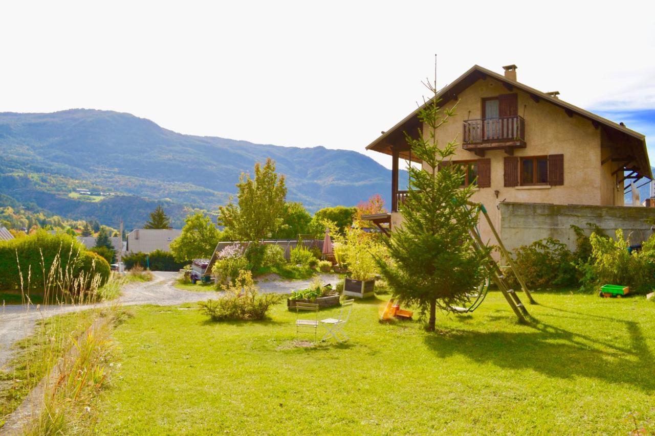Location Le Queron Apartamento Guillestre Exterior foto