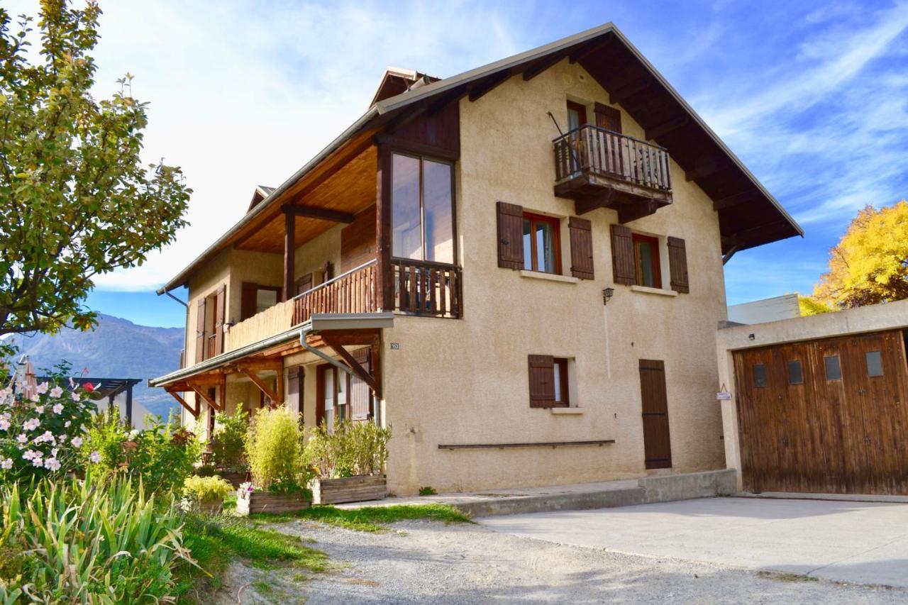 Location Le Queron Apartamento Guillestre Exterior foto